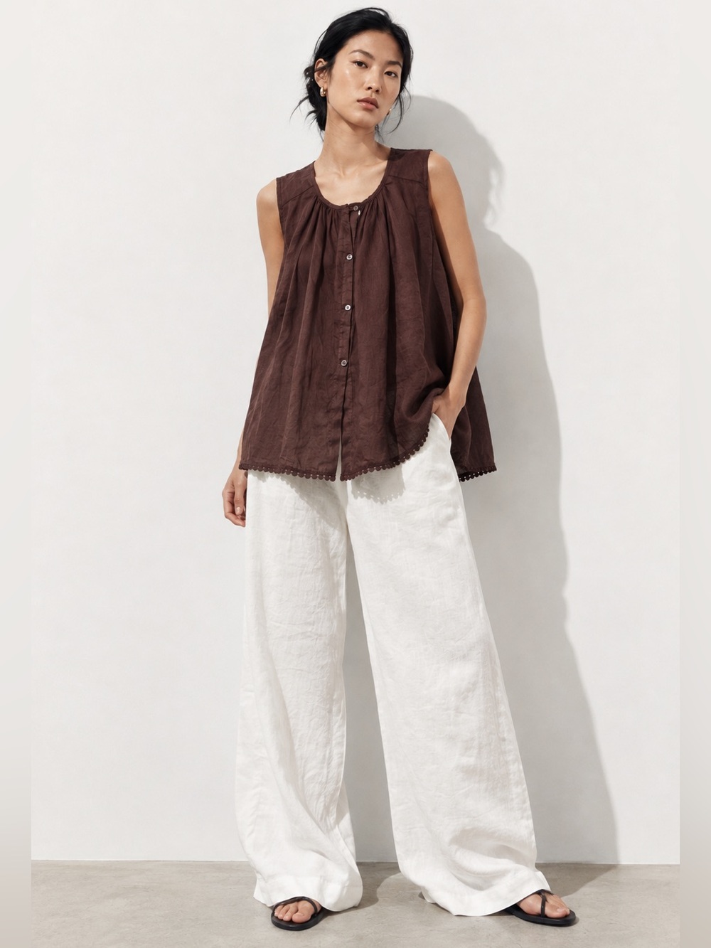 Zara Brown 100% Ramie Sleeveless Button Front Blouse Top Approx. L/XL